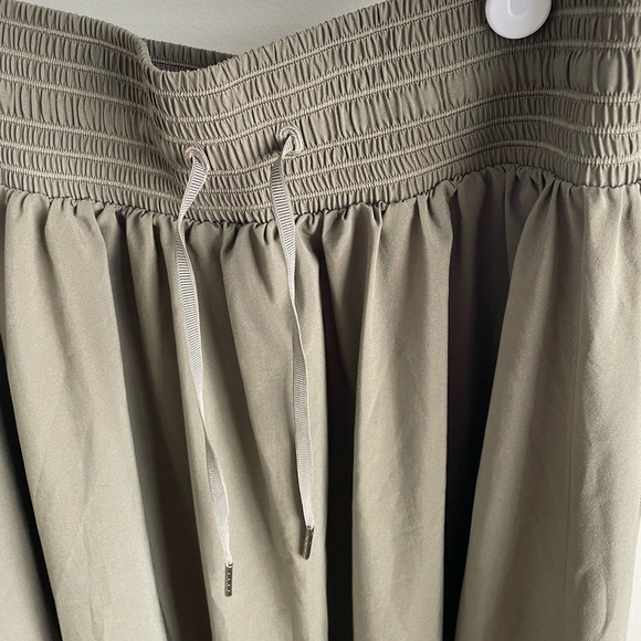 Lululemon The Everyday Skirt - Sage Green - Size 6 - Picture 5 of 12